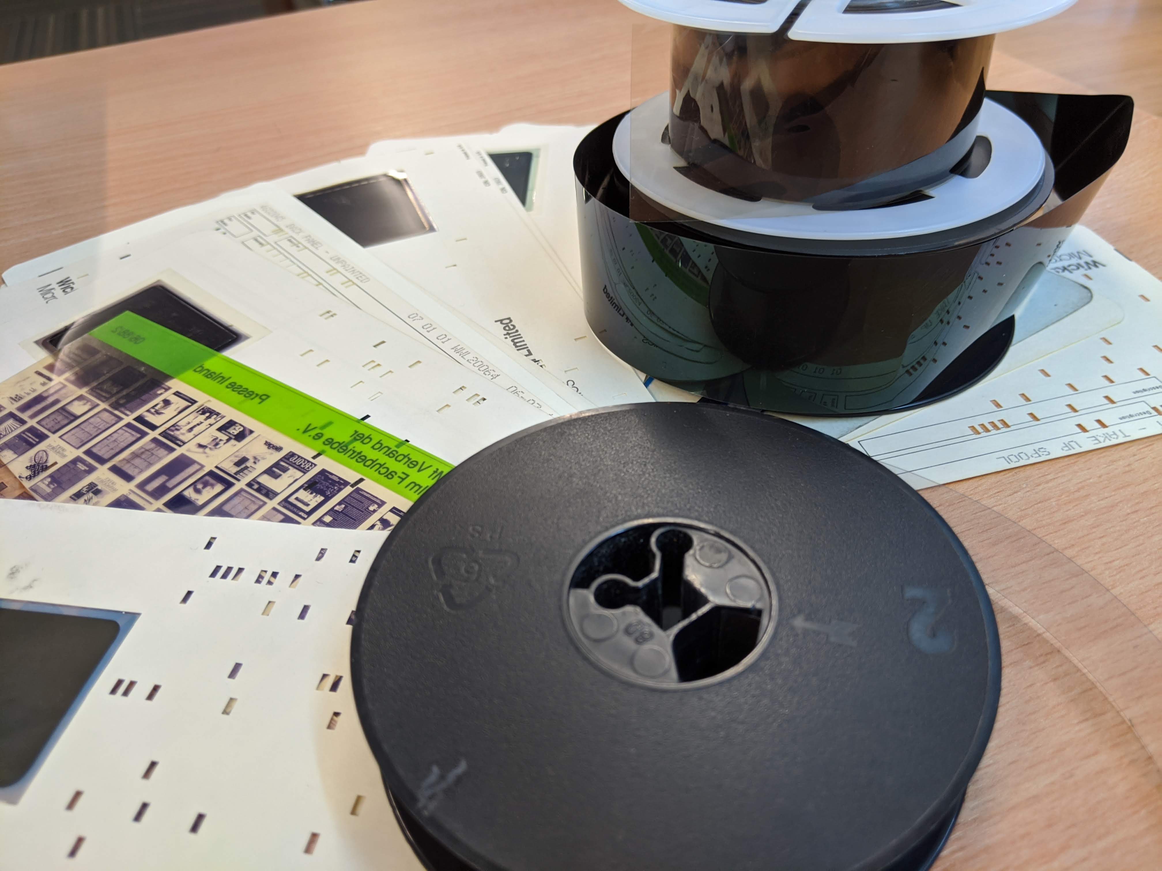 Microfilm, microfiche and aperture card digitisation